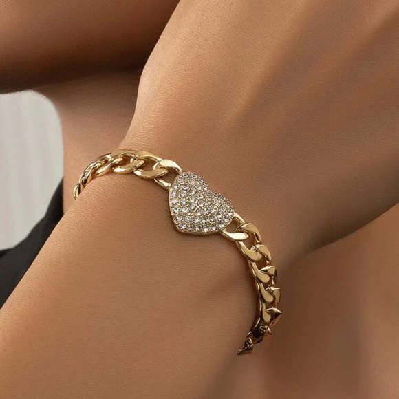 Jewelry - Rhinestone Heart Decor Bracelet Gift